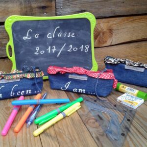 Trousse scolaire trousse à stylos étui à stylos trousse en jean enfant veronpiotcréation saint valentin fermeture éclair