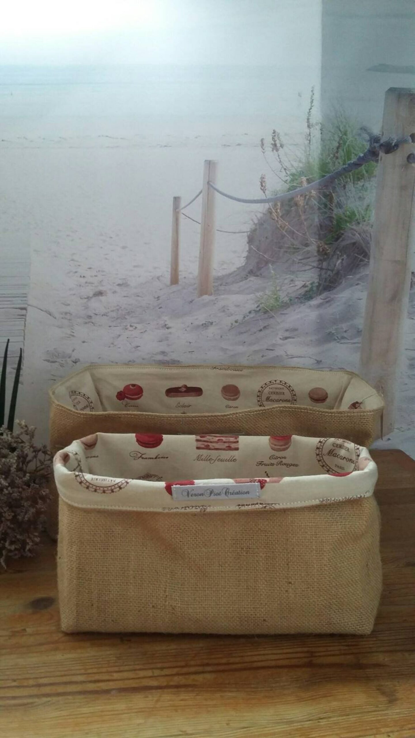 Panier panière rangement toile de jute organisation toile de jute décoration macaron pâtisserie française organisation veronpiotcreation