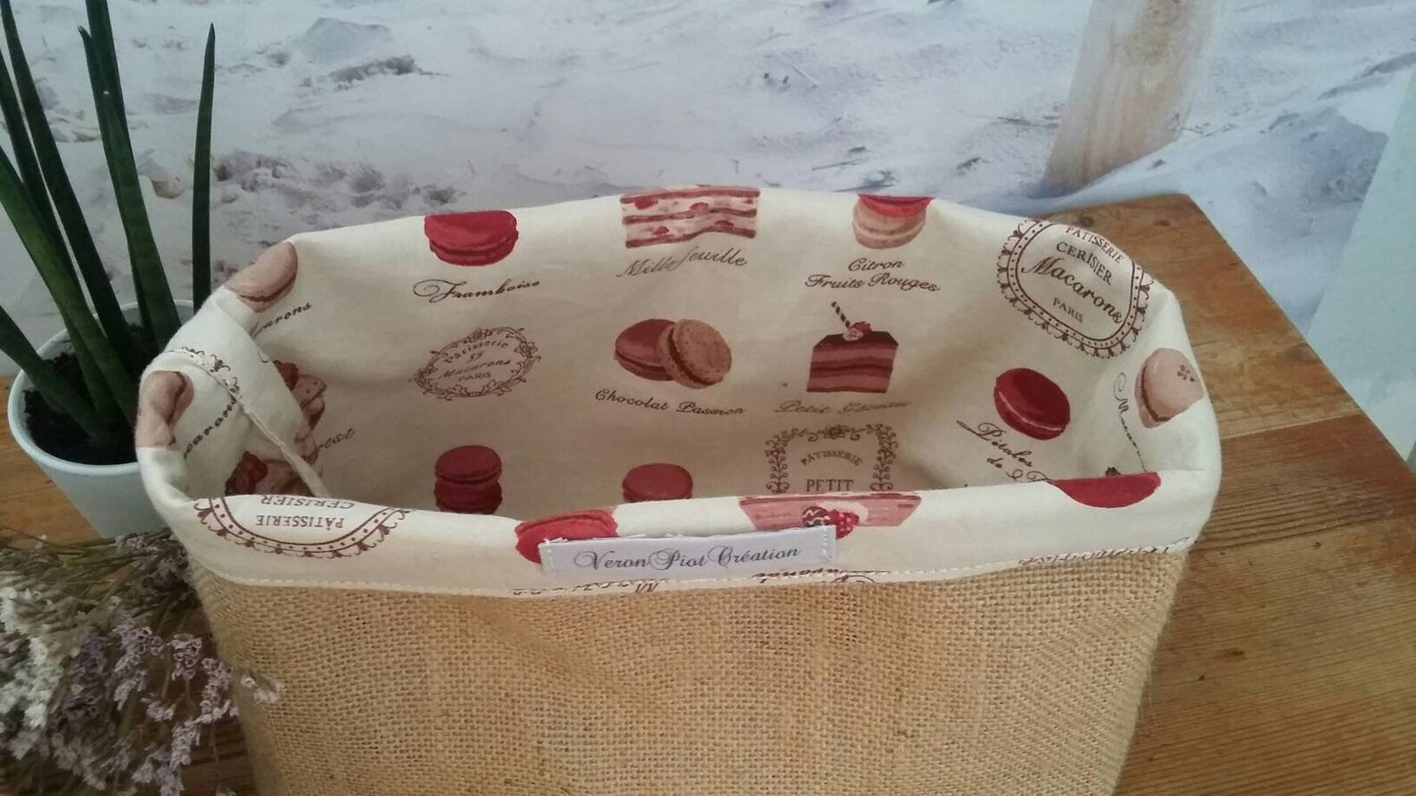 Panier panière rangement toile de jute organisation toile de jute décoration macaron pâtisserie française organisation veronpiotcreation