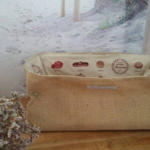 Panier panière rangement toile de jute organisation toile de jute décoration macaron pâtisserie française organisation veronpiotcreation
