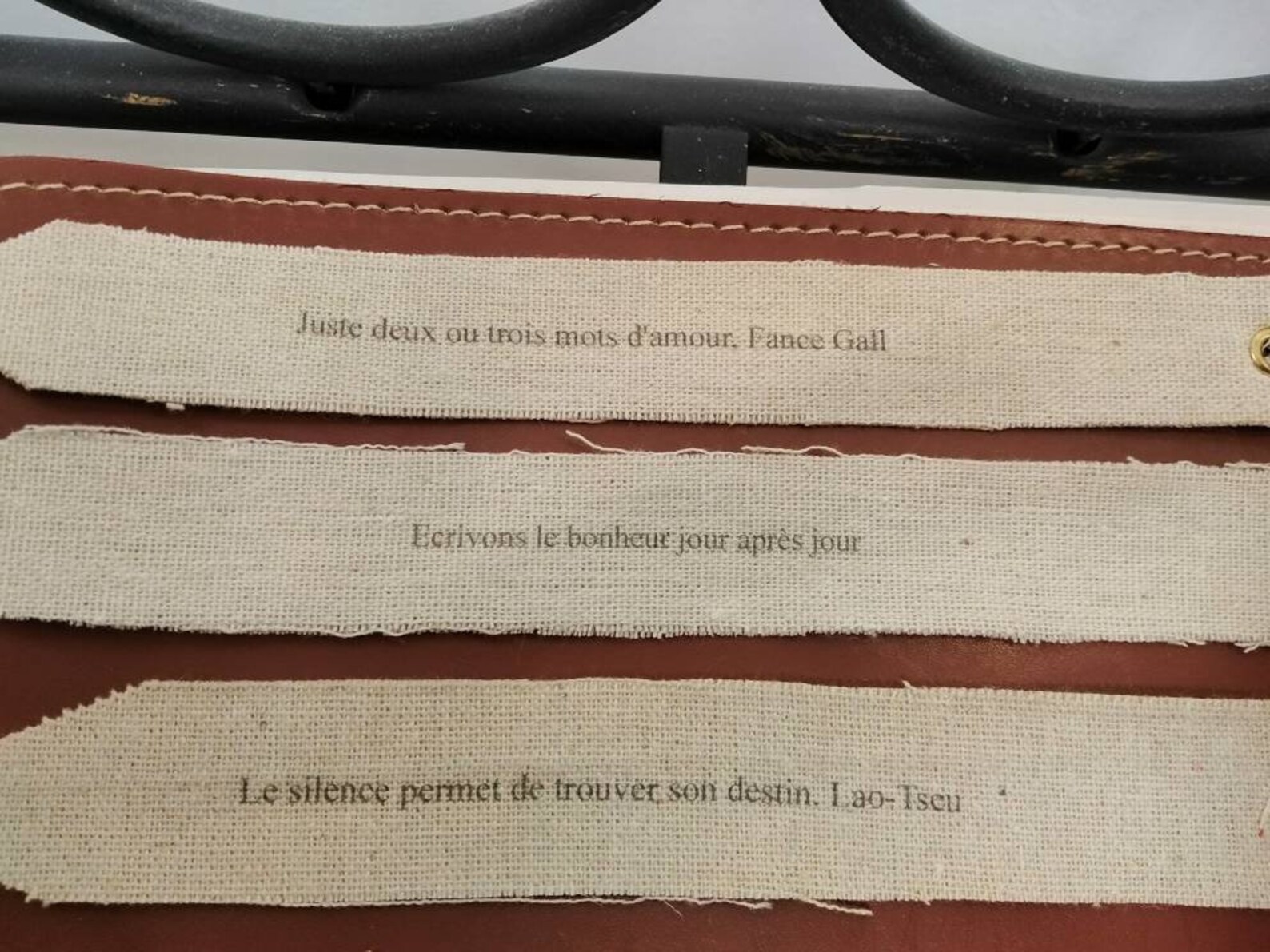 cadeau personnalisé pour mariage, marque place page naissance marque page sur lin pour saint valentin, homme pères lecteur veronpiotcreation