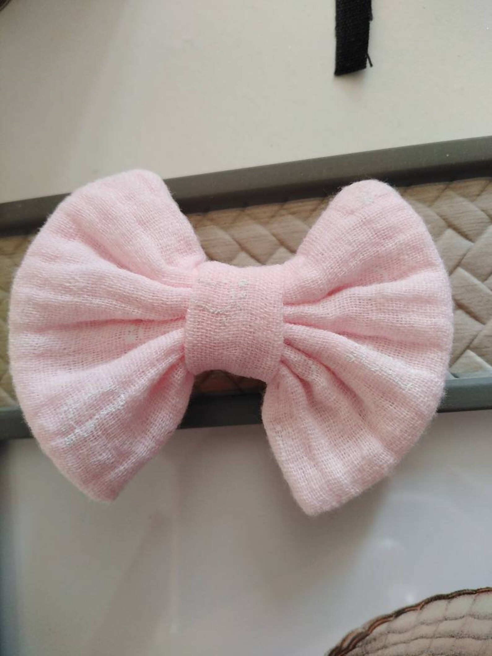 Barrette enfant nœud en double gaze clips barrette enfant rose et moutarde veronpiotcreation