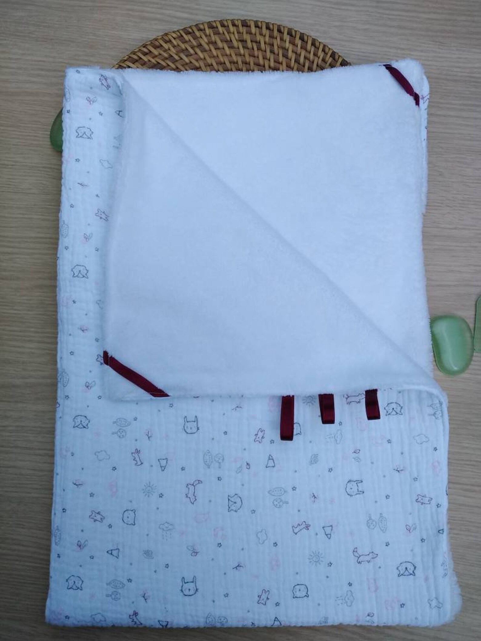 Couverture bébé cadeau de naissance plaid naissance enfant coton double gaze et éponge de bambou veronpiotcreation baby gift nursery
