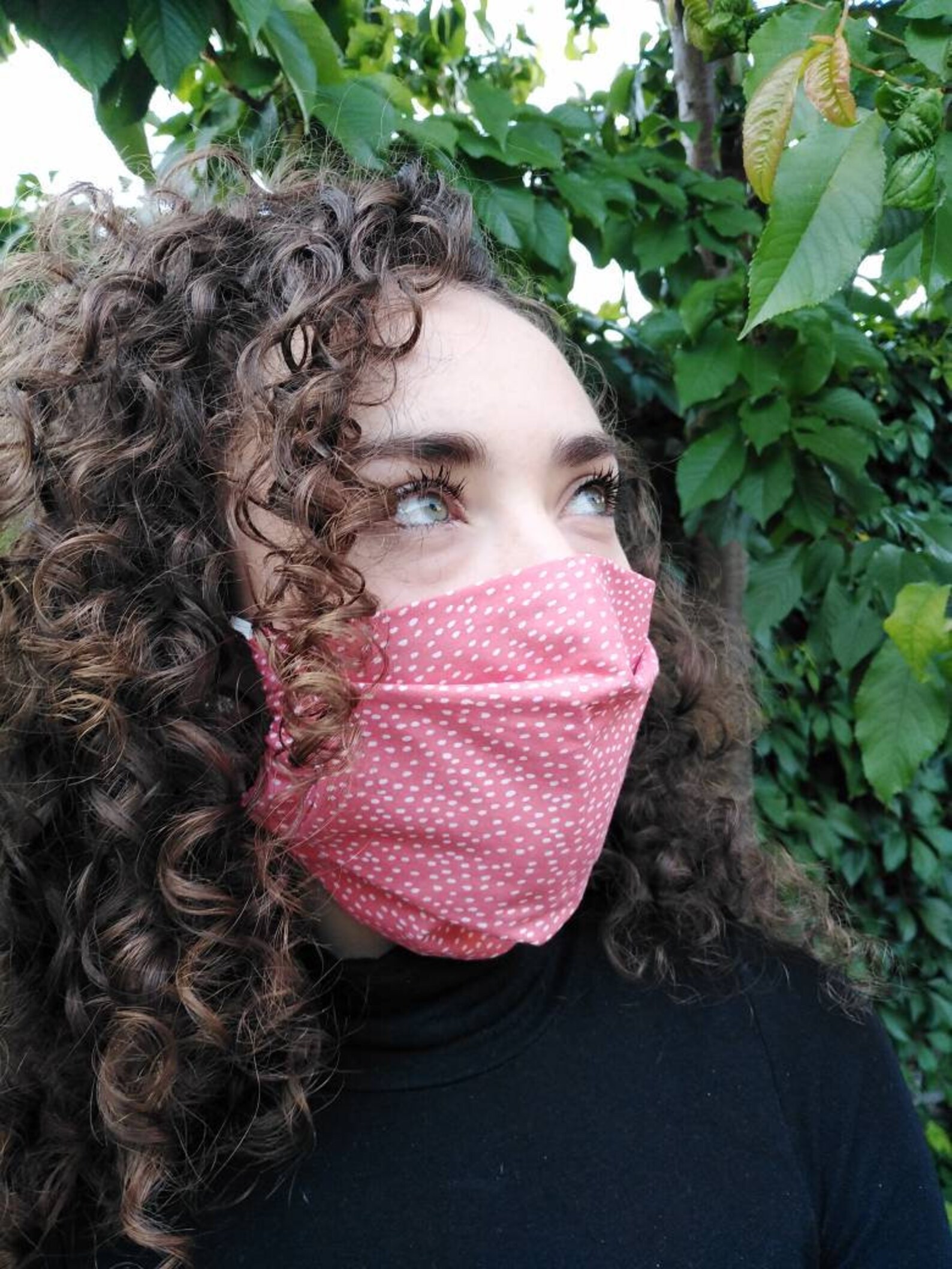 Masque tissu visage et sa barrette en tissu grand public lavable de type afnor adulte femme geste barrière veronpiotcreation