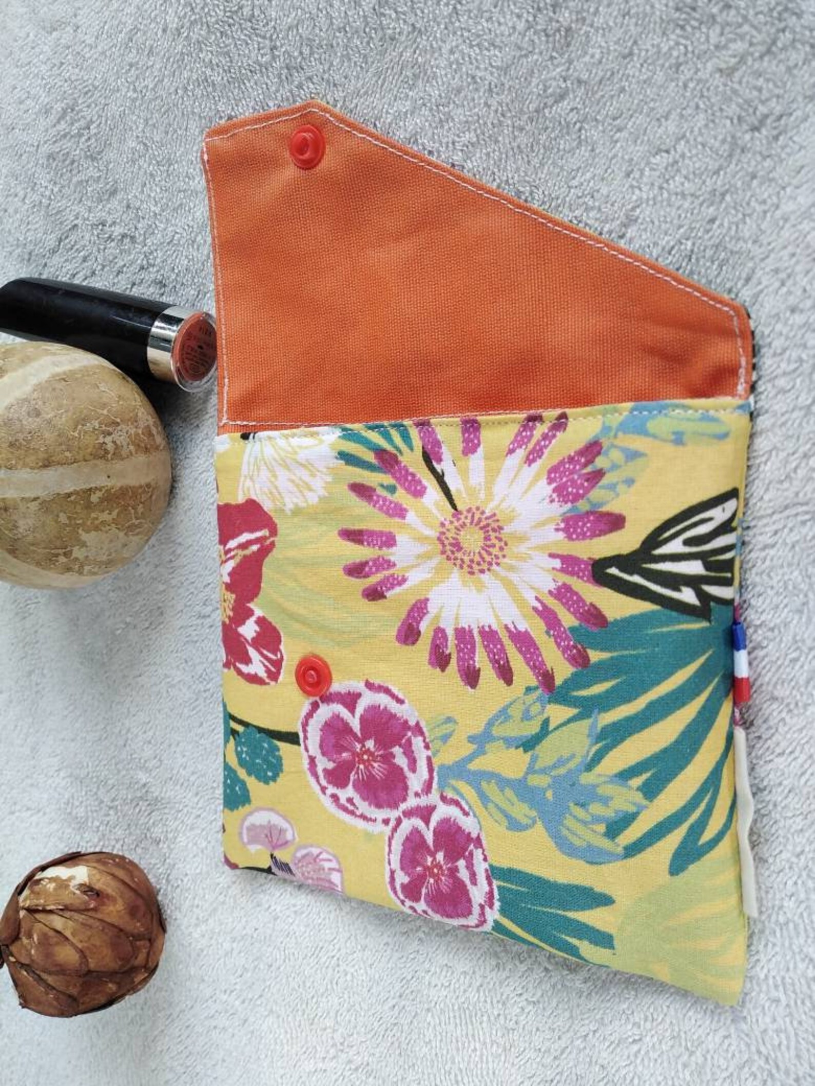 Pochette à masque, serviette hygiénique, pochette imperméable en coton enduit , à savon, à papier, véronpiotcréation fait main en France