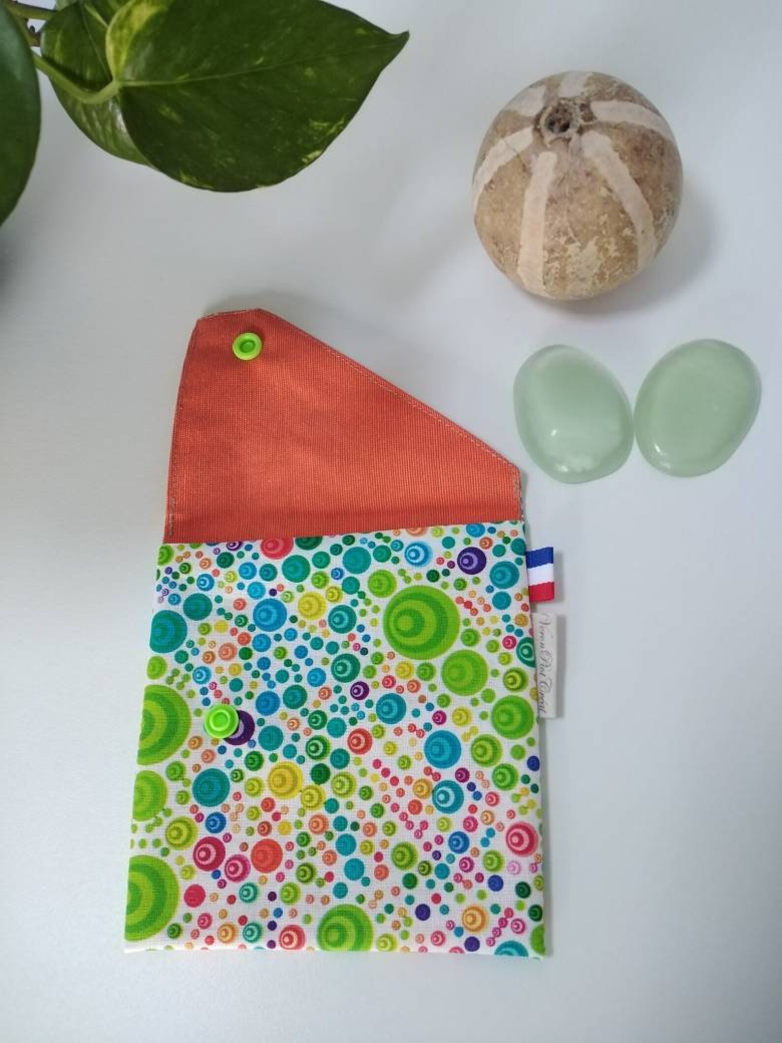 Pochette à masque, à serviette, à savon, à papier en coton enduit imperméable, zéro déchet, cadeau fait main France veronpiotcréation,