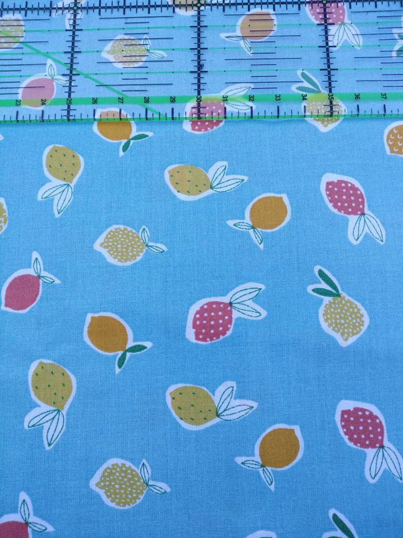 Pochette à masque, serviette hygiénique, pochette imperméable en coton enduit , à savon, à papier, véronpiotcréation fait main en France