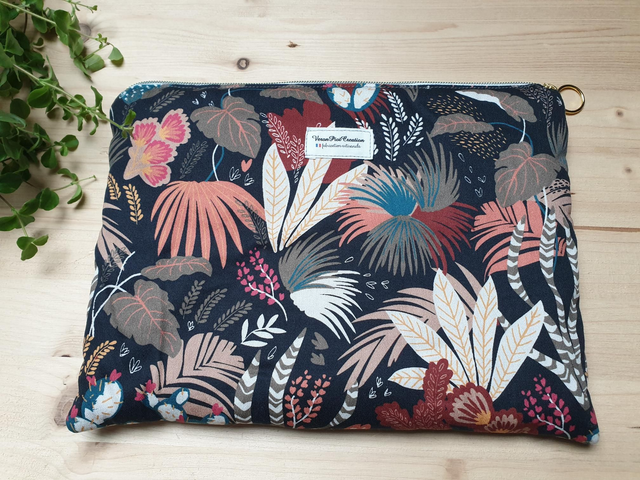 Pochette en tissu molletonnée pour tablette veronpiotcreation