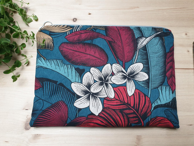 Pochette en tissu molletonnée pour tablette